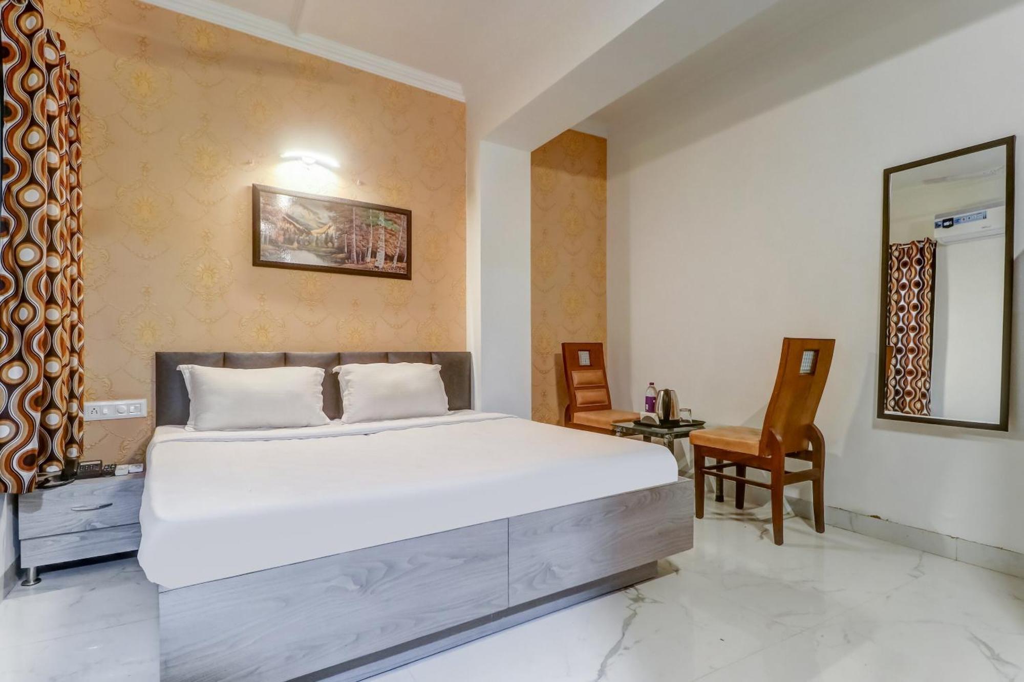 Townhouse Hotel Ludhijána Kültér fotó