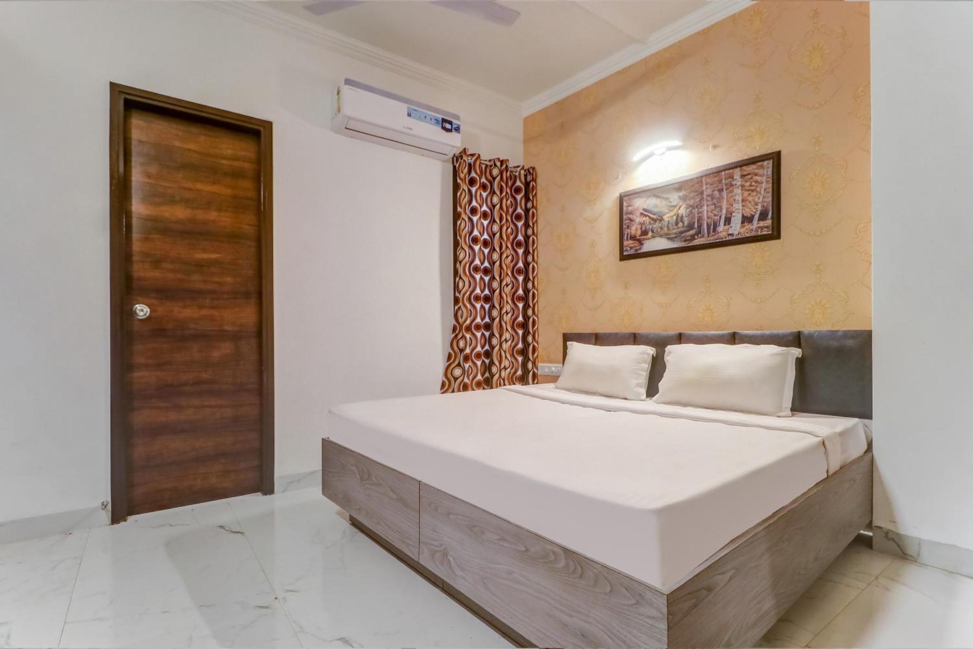 Townhouse Hotel Ludhijána Kültér fotó